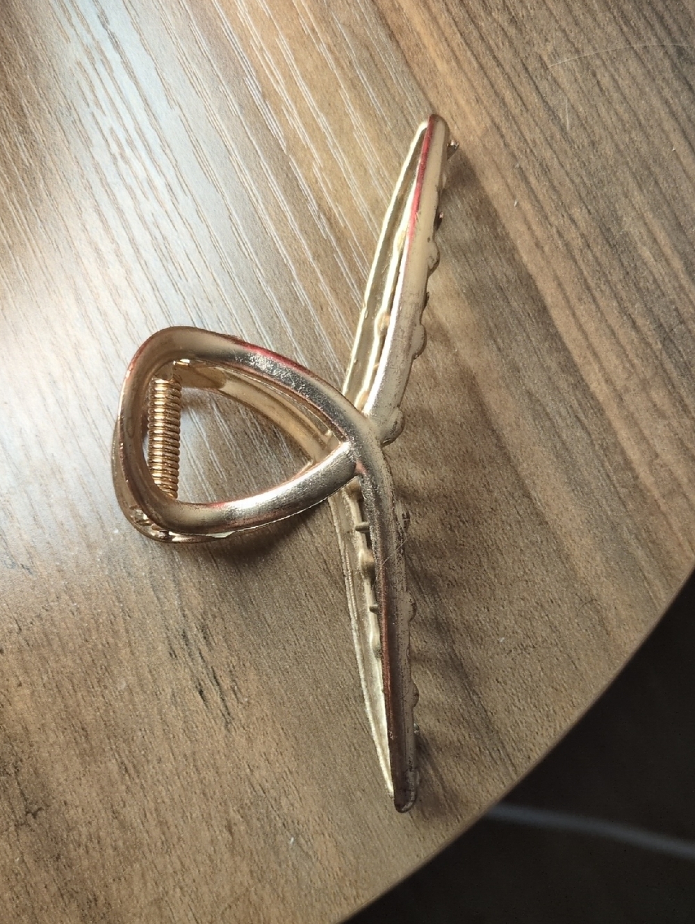 French Twist Claw Clip - Gold